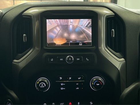 Used 2022 Chevrolet Silverado 1500 Custom Trail Boss w/ Midnight Edition image 27