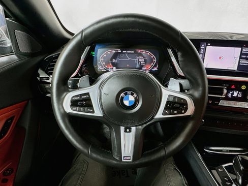 Used 2025 BMW Z4 M40i w/ Premium Package RWD image 11