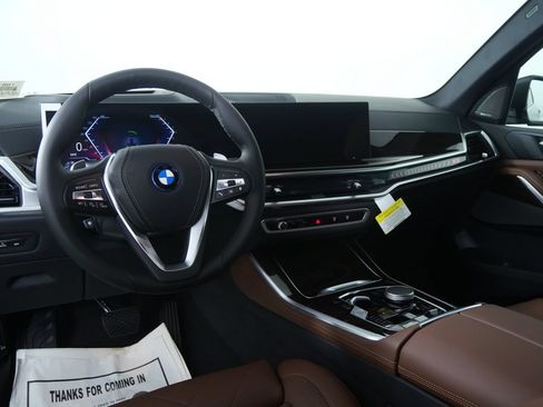 New 2026 BMW X5 xDrive50e AWD/4WD image 18