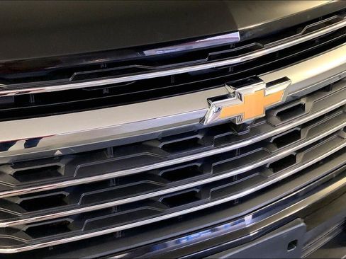 Used 2024 Chevrolet Traverse LT AWD/4WD image 28