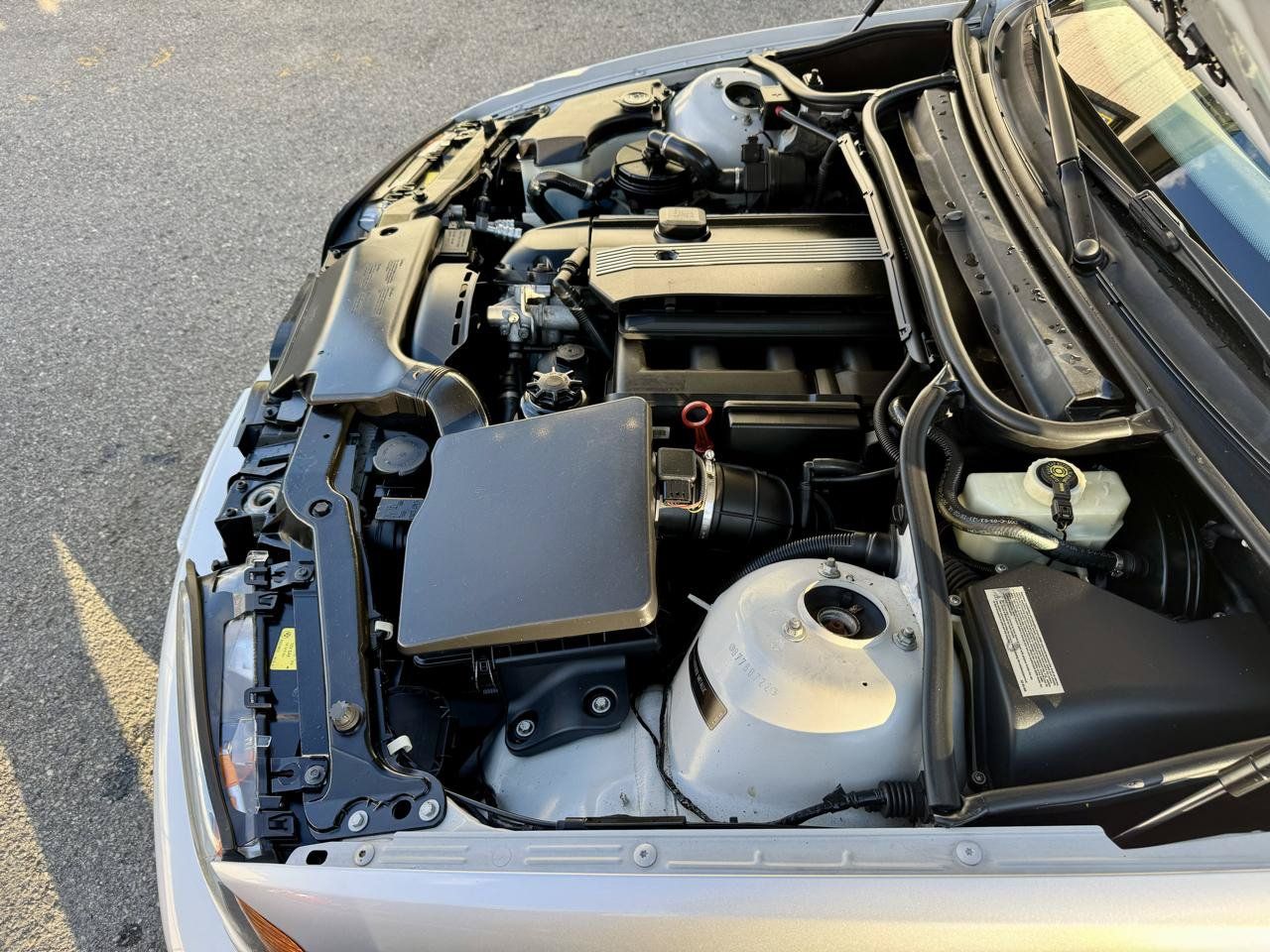 Used 2004 BMW 330Ci Convertible RWD image 32