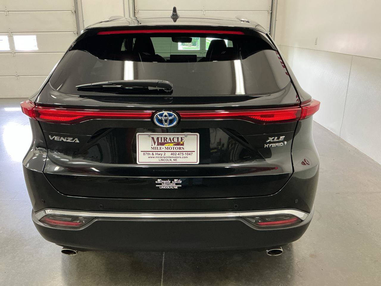 Used 2021 Toyota Venza XLE w/ Softex Package AWD/4WD image 5