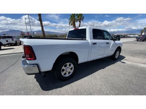 Used 2025 RAM 2500 Big Horn w/ Bed Convenience Group RWD image 8