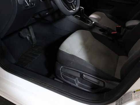 Used 2017 Volkswagen Jetta S FWD image 22