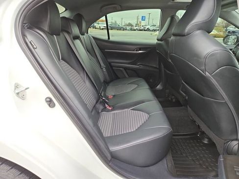 Used 2023 Toyota Camry SE image 31