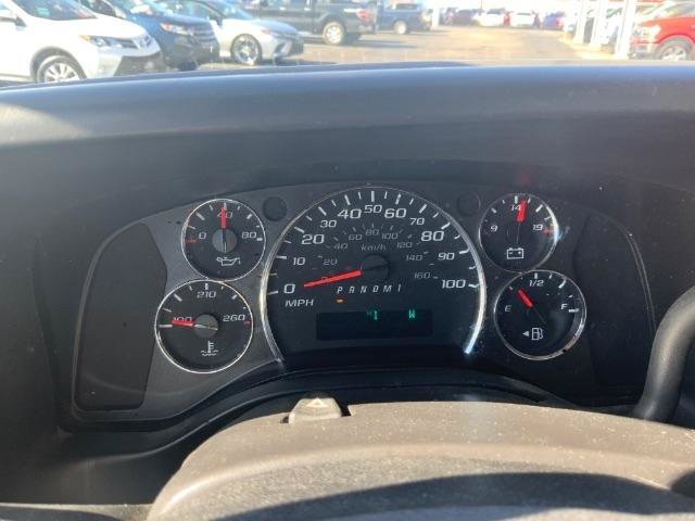 Used 2014 Chevrolet Express 2500 RWD image 15