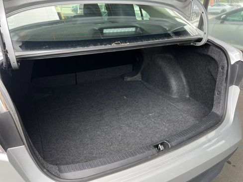 Used 2025 Toyota Corolla LE FWD image 19