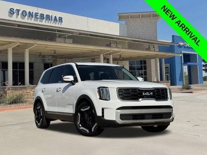 Used 2024 Kia Telluride S w/ S Sunroof Package