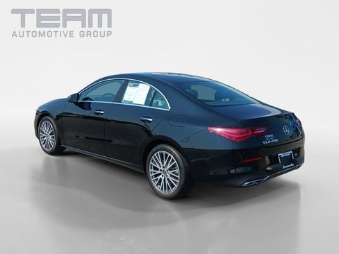 Used 2025 Mercedes-Benz CLA 250 image 5
