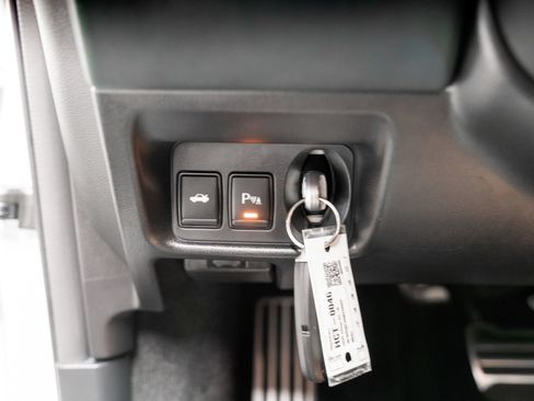 Used 2024 Nissan GT-R w/ Floor Mat Package AWD/4WD image 50