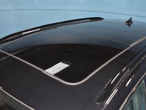 New 2026 Volkswagen Tiguan SE R-Line image 20