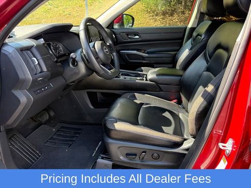 Certified 2024 Nissan Pathfinder SL AWD/4WD image 18