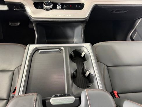 Used 2025 Ford Expedition Max Active AWD/4WD image 21