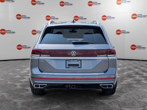 Used 2024 Volkswagen Atlas SEL Premium R-Line AWD/4WD image 6