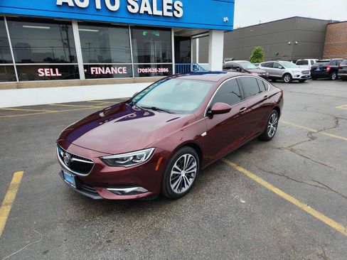 Used 2018 Buick Regal Preferred w/ Driver Confidence Package #1 image 3