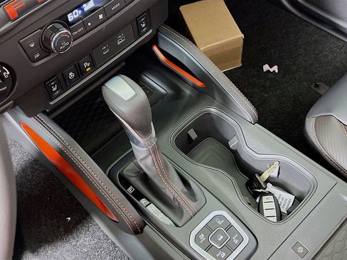 New 2026 Nissan Frontier PRO-4X w/ Pro Premium Package image 15