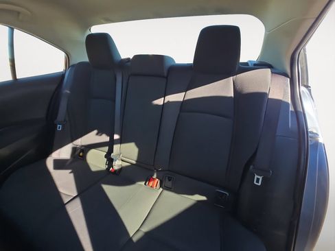 Used 2022 Toyota Corolla LE FWD image 15