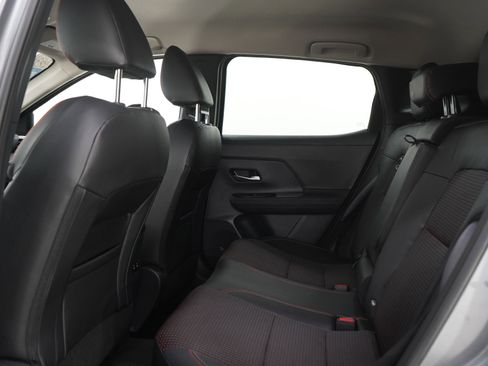 Used 2025 Nissan Kicks SR AWD/4WD image 20