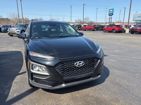 Used 2019 Hyundai Kona SE image 6