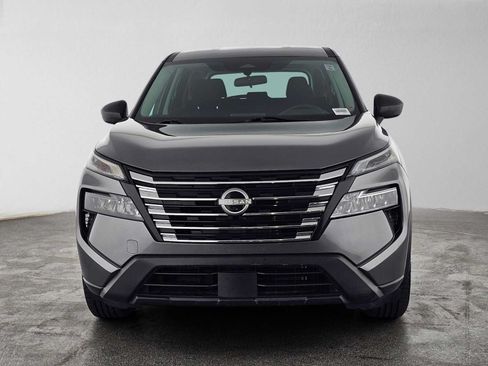 Used 2024 Nissan Rogue S FWD image 8
