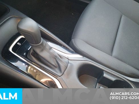 Used 2024 Toyota Corolla LE image 10