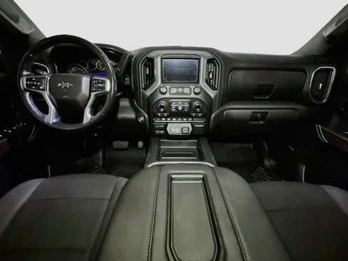 Used 2021 Chevrolet Silverado 1500 LT Trail Boss w/ Convenience Package II AWD/4WD image 9