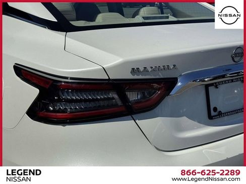 Certified 2023 Nissan Maxima SV w/ Floor Mat Group image 8