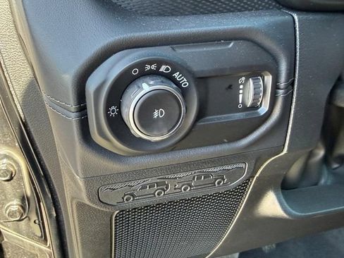 New 2025 Jeep Wrangler Rubicon AWD/4WD image 19