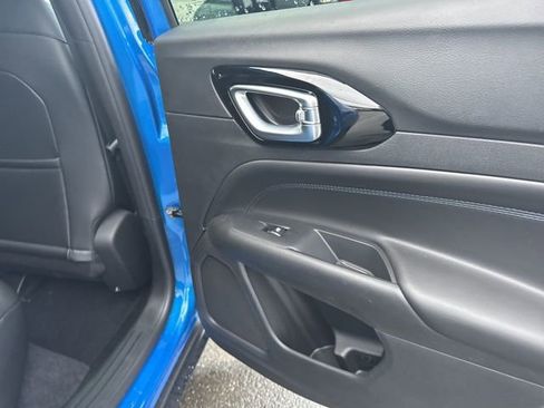 New 2026 Jeep Compass Latitude image 13