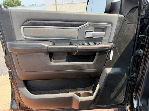 Used 2022 RAM 3500 Big Horn w/ Level A Equipment Group AWD/4WD image 12