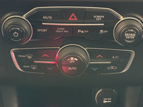 Used 2021 Dodge Charger R/T w/ Blacktop Package image 46