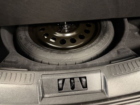 Used 2025 Lincoln Corsair Reserve w/ Equipment Group 202A image 35