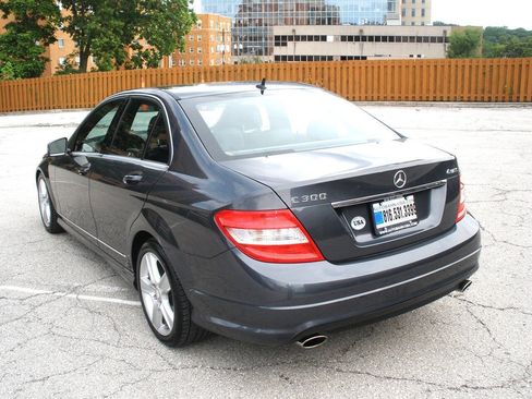 Used 2010 Mercedes-Benz C 300 4MATIC Sedan image 8