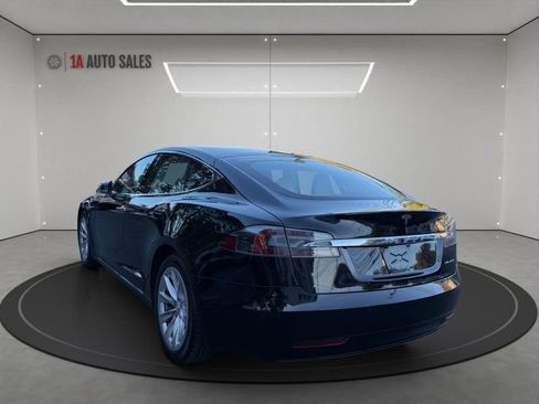 Used 2019 Tesla Model S Long Range image 3