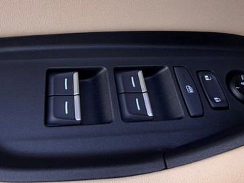 Used 2025 Acura TLX w/ Technology Package FWD image 29