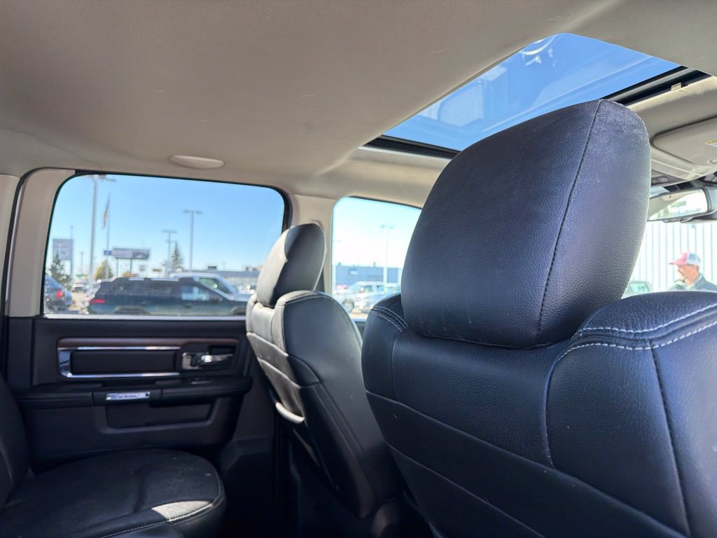 Used 2015 RAM 1500 Laramie w/ Convenience Group AWD/4WD image 34