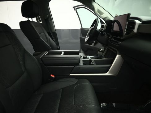 Used 2024 Toyota Tundra Limited w/ Power Package RWD image 60