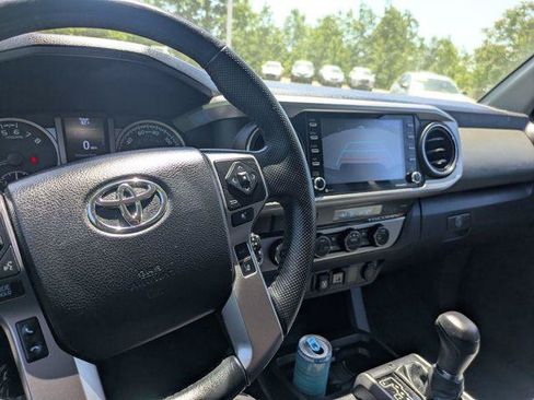 Certified 2023 Toyota Tacoma SR5 AWD/4WD image 34