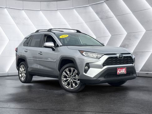 Used 2019 Toyota RAV4 XLE Premium w/ Cold Weather Package image 1