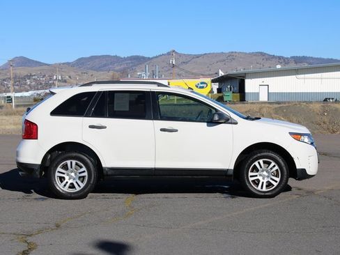Used 2012 Ford Edge SE image 6