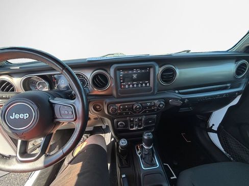 Used 2018 Jeep Wrangler Unlimited Sport S AWD/4WD image 21