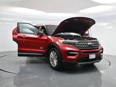 Used 2024 Ford Explorer King Ranch w/ Technology Package AWD/4WD image 49