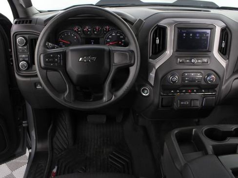 Used 2024 Chevrolet Silverado 1500 Custom Trail Boss w/ LPO, Dark Essentials Package image 10