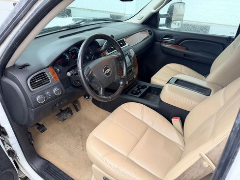 Used 2007 Chevrolet Silverado 2500 LTZ w/ Safety Package image 9