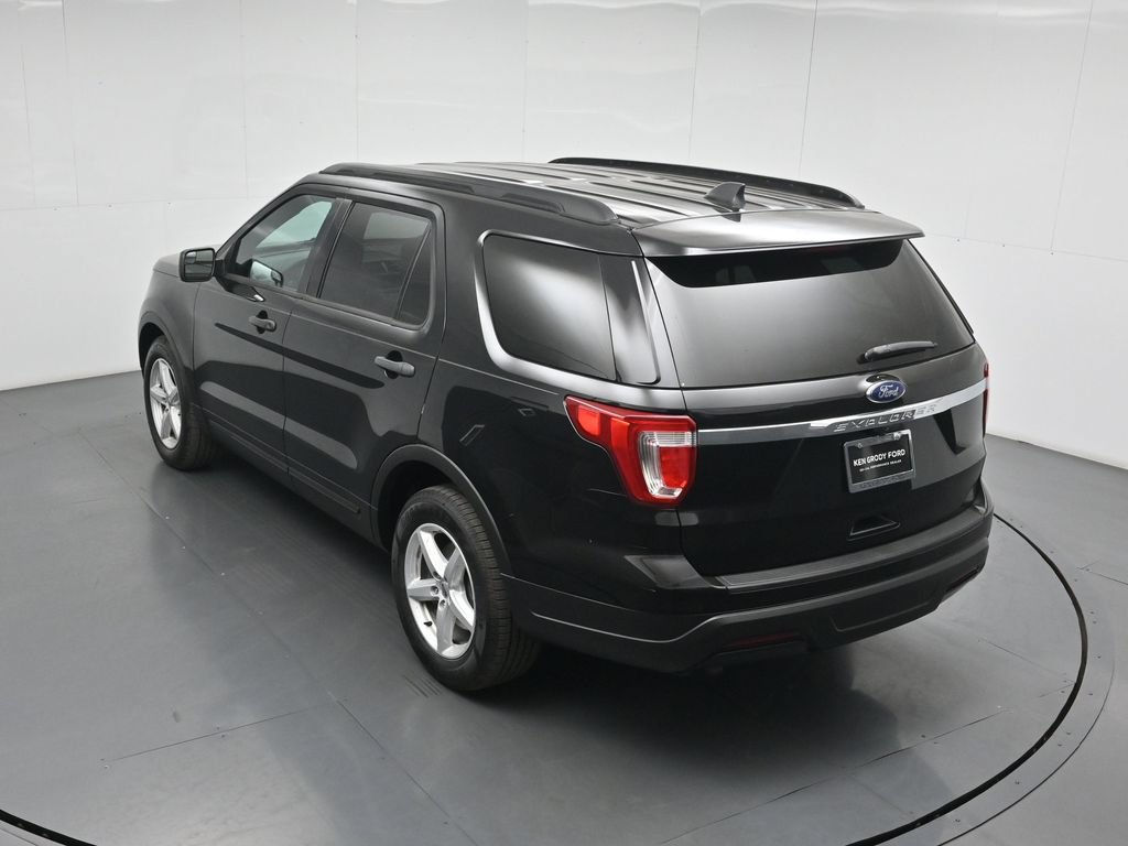 Certified 2018 Ford Explorer FWD image 40