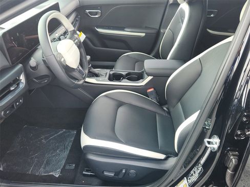 New 2025 Kia K4 GT-Line Turbo image 7