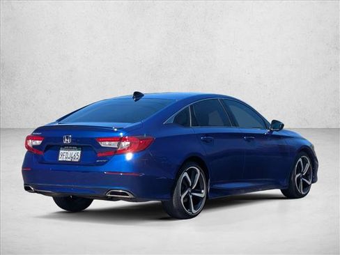 Used 2022 Honda Accord Sport image 5
