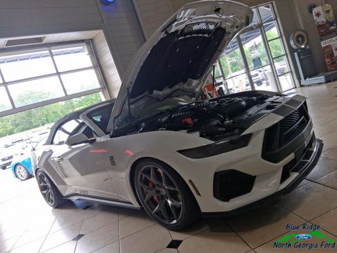 New 2026 Ford Mustang GT Premium w/ GT Performance Package RWD image 26
