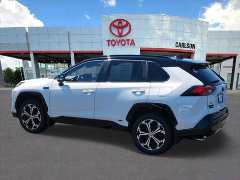 Certified 2023 Toyota RAV4 XSE w/ Weather Package AWD/4WD image 6
