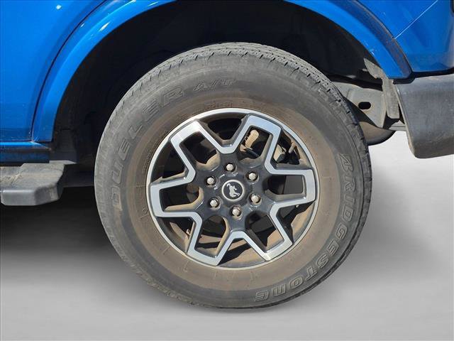 Used 2024 Ford Bronco Outer Banks AWD/4WD image 9